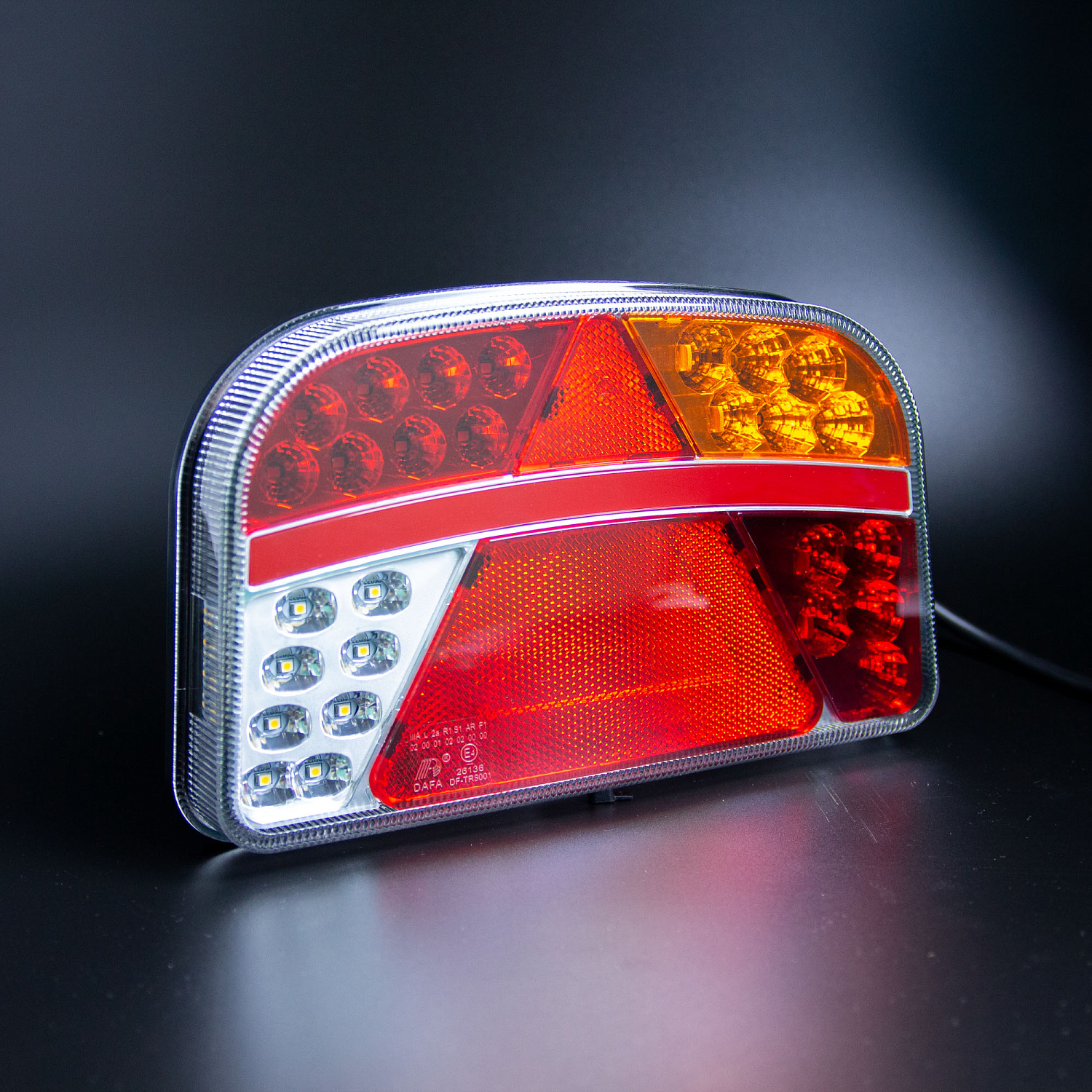 Фонарь задний многофункциональный LEDWORKER TRS001 LED R (провод)