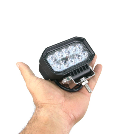 Детальное изображение товара - Светодиодная фара рабочего света LEDWORKER E2124 (30W, 1800Lm, flood)