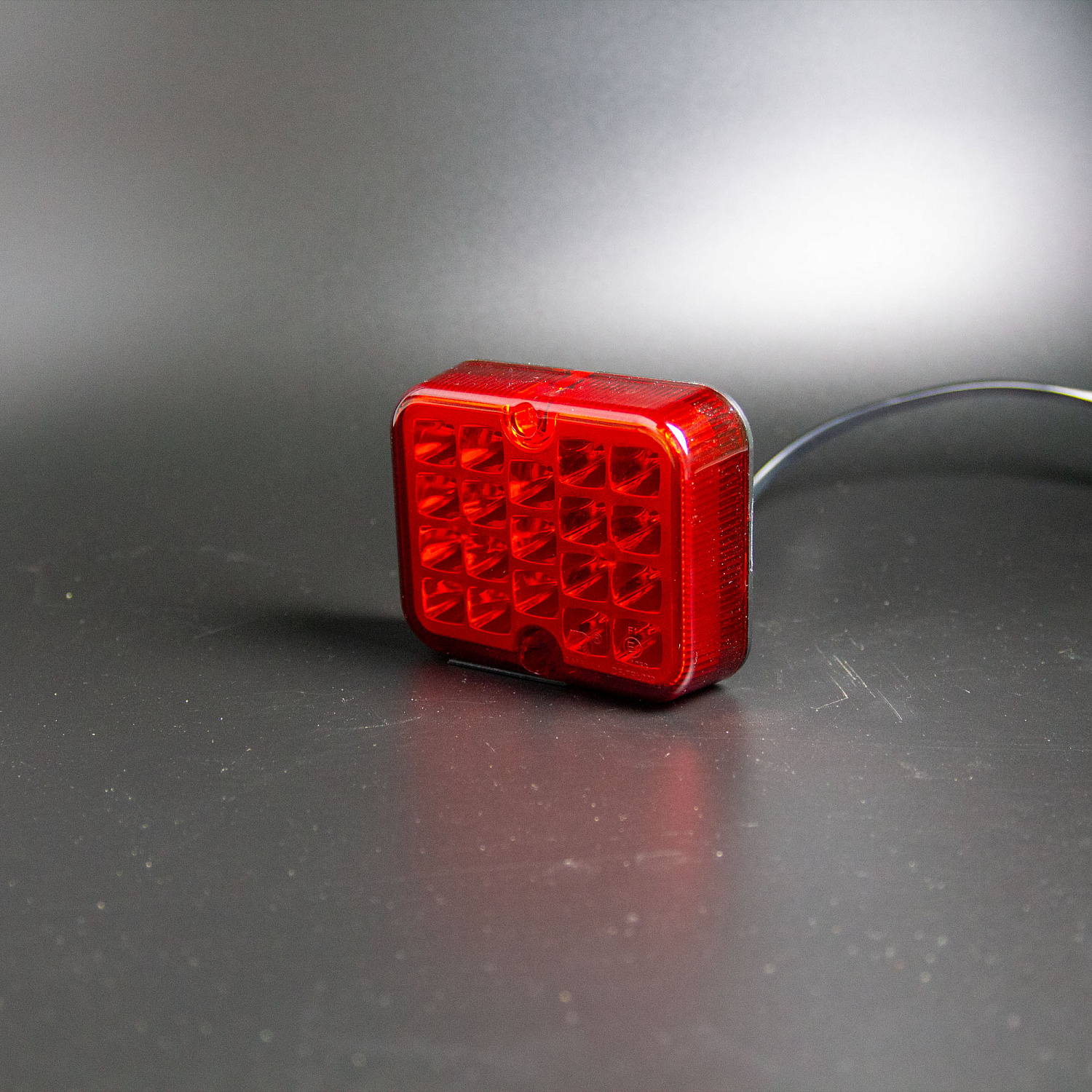 Фонарь противотуманный LEDWORKER TRL009 LED