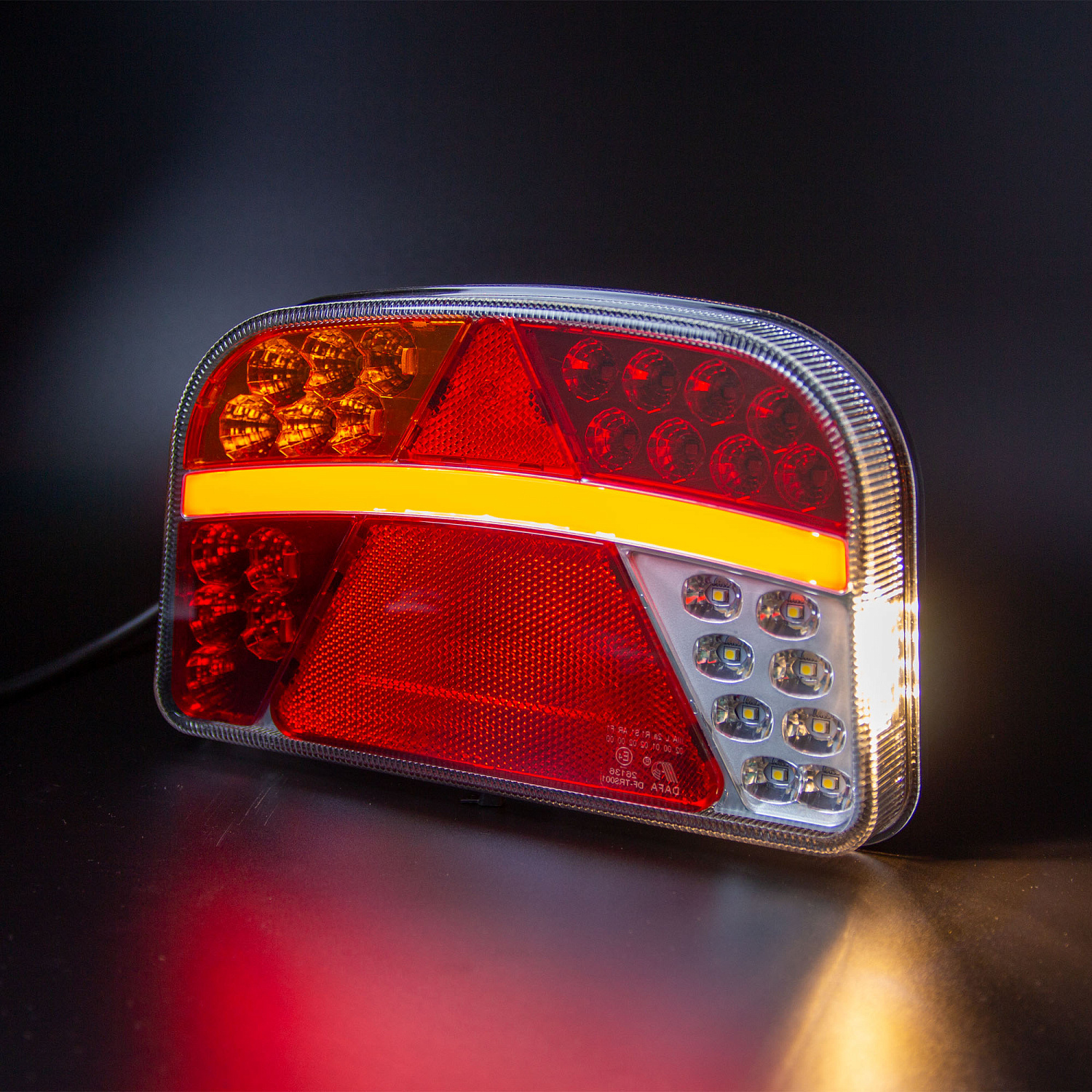 Фонарь задний многофункциональный LEDWORKER TRS001 LED L (провод)