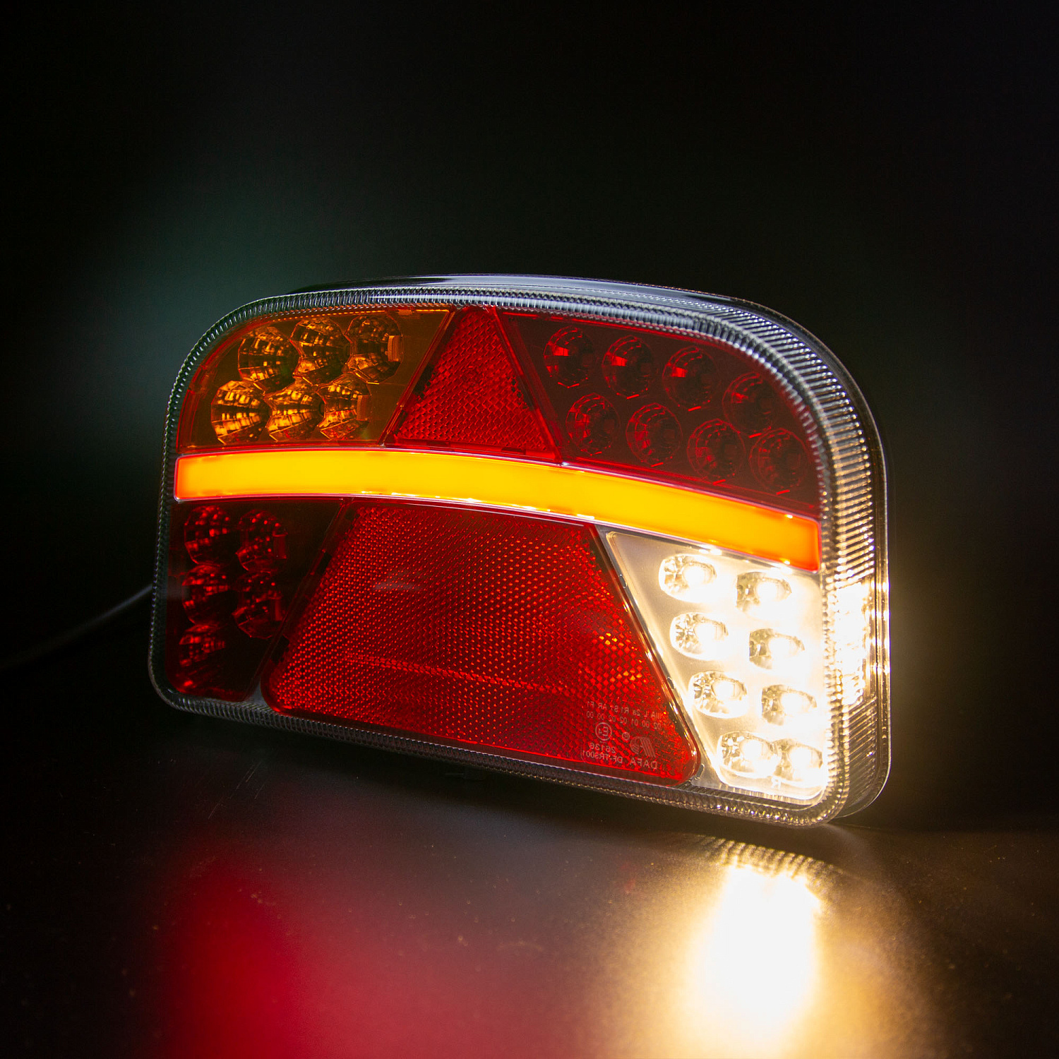 Фонарь задний многофункциональный LEDWORKER TRS001 LED L (провод)