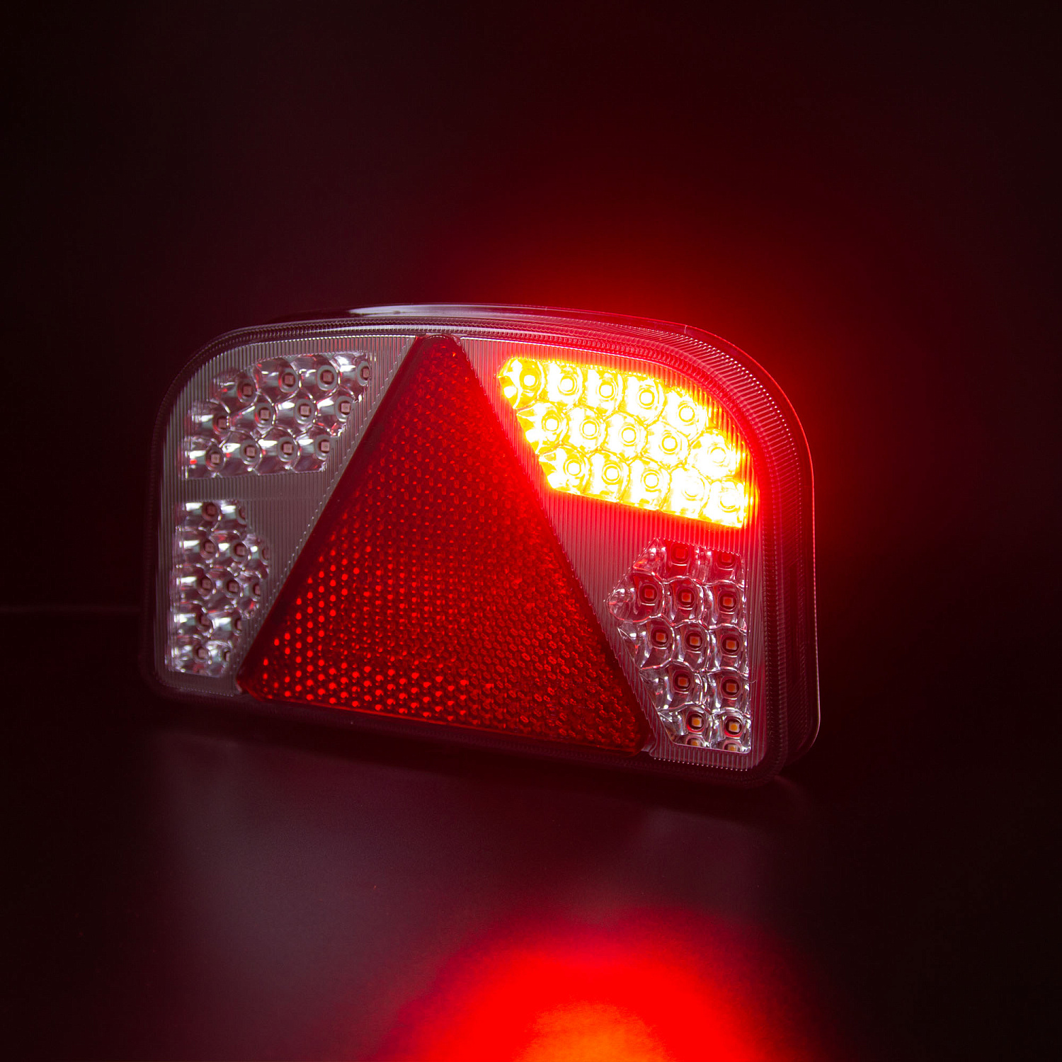 Фонарь задний многофункциональный LEDWORKER TRL002 LED (провод)
