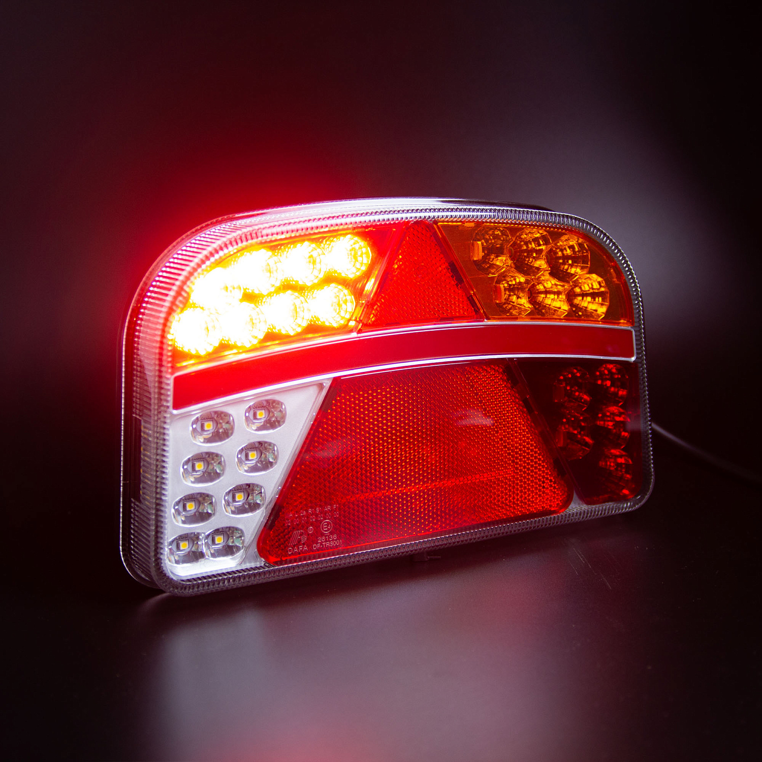 Фонарь задний многофункциональный LEDWORKER TRS001 LED R (провод)