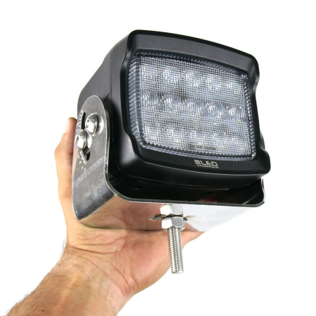 Детальное изображение товара - Светодиодная фара рабочего света LEDWORKER E2138 (150W, 15750Lm, super flood)