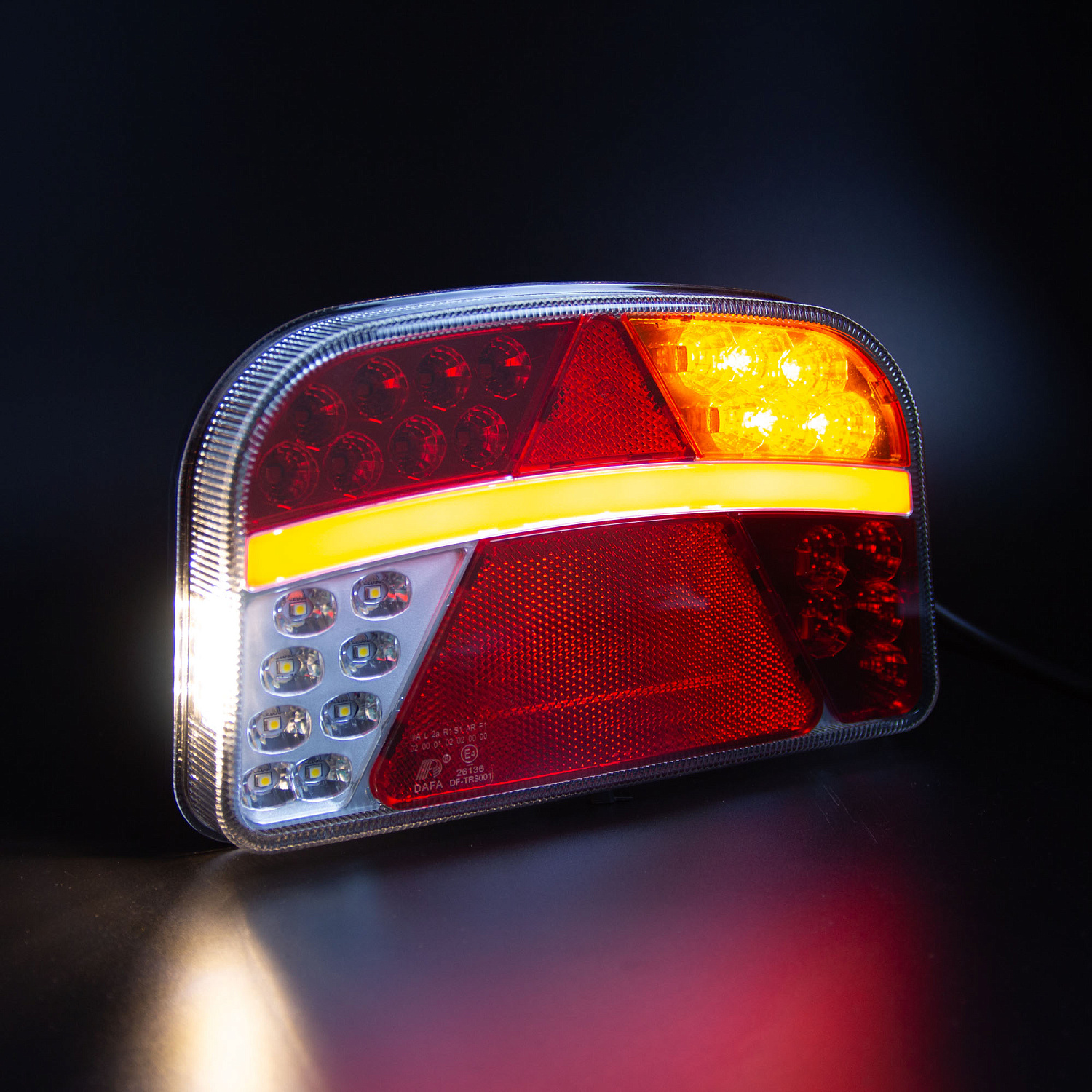 Фонарь задний многофункциональный LEDWORKER TRS001 LED R (провод)