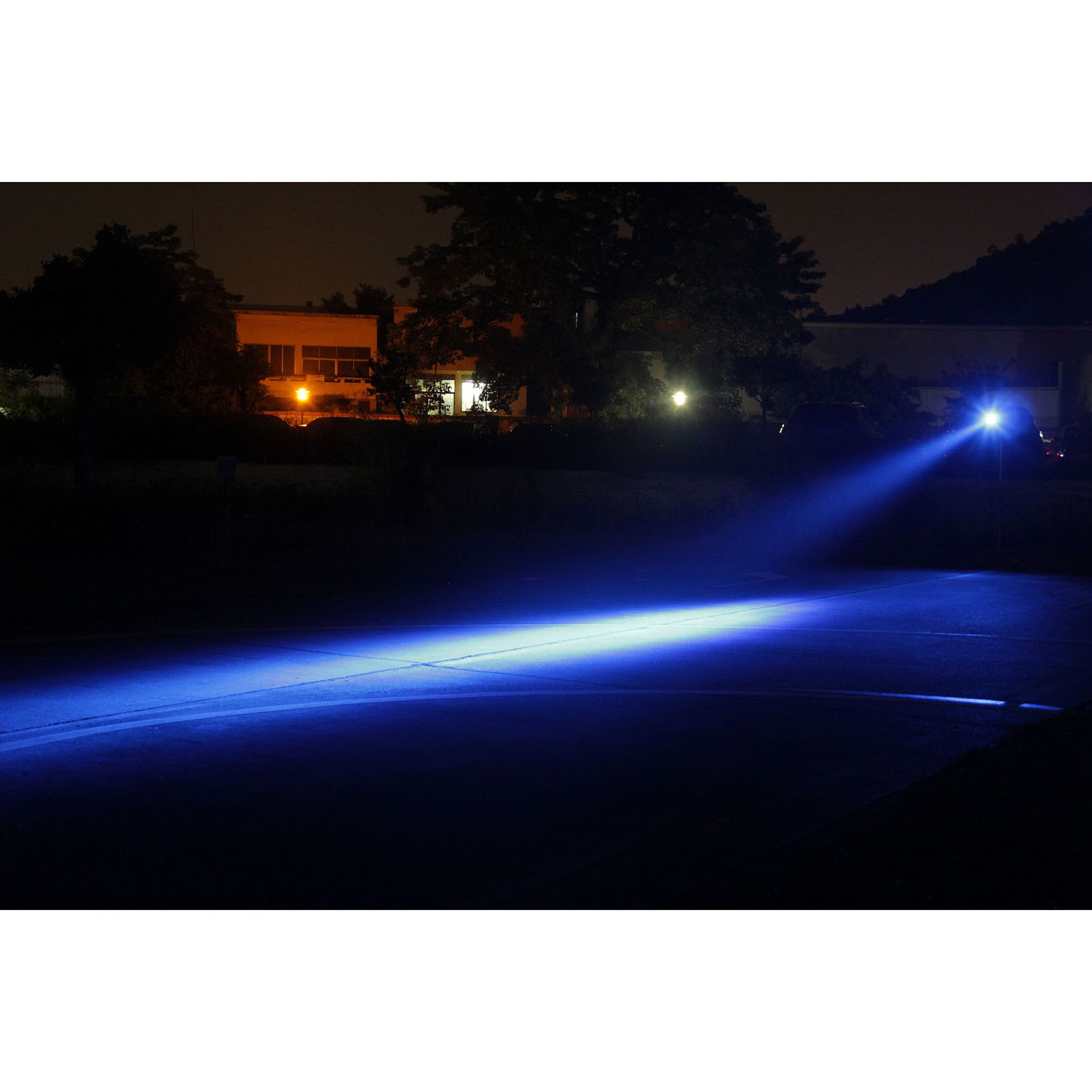 Светодиодная фара рабочего света LEDWORKER E2111-1 (27W, 405Lm, blue)
